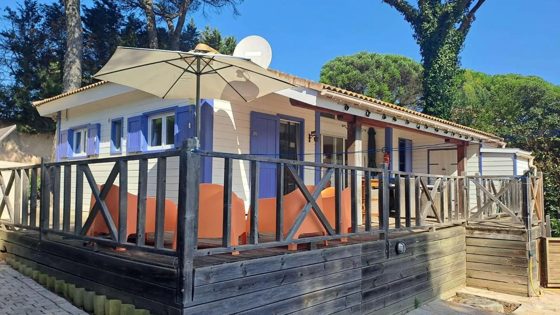 Gasmim64 Chalet Californien Pour 6 Personnes Proche St-Tropez Gassin