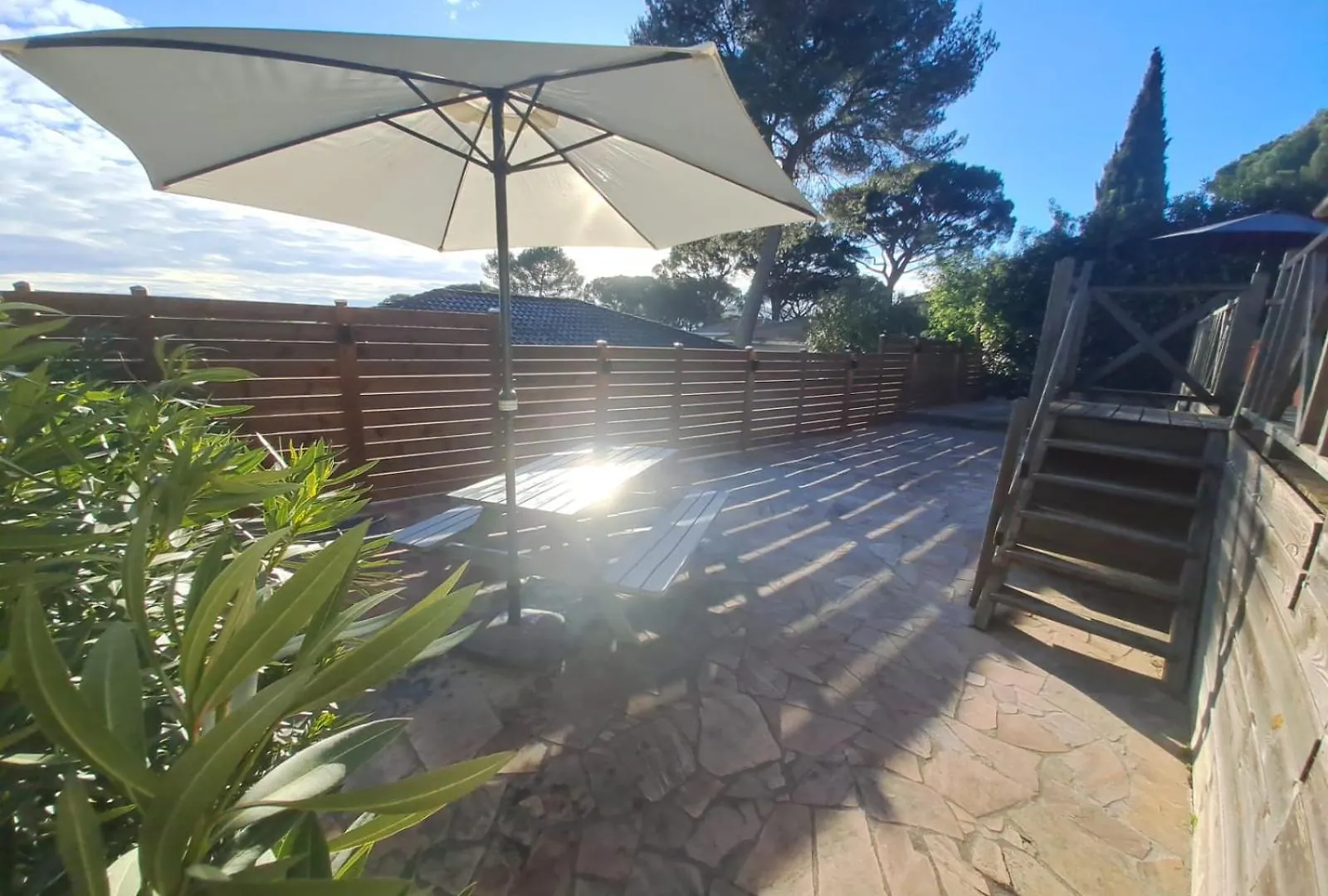 Gasmim64 Chalet Californien Pour 6 Personnes Proche St-Tropez Gassin
